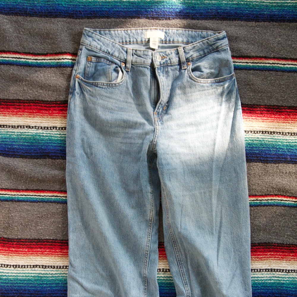 H&M, relaxed jean
